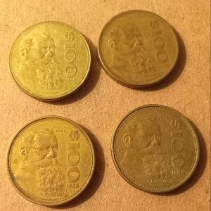 V. Carranza 1988 Vintage 100 Pesos Coin Set
